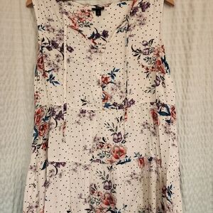 Torrid White Floral and Polka Dot Tiered Tank-sz 1